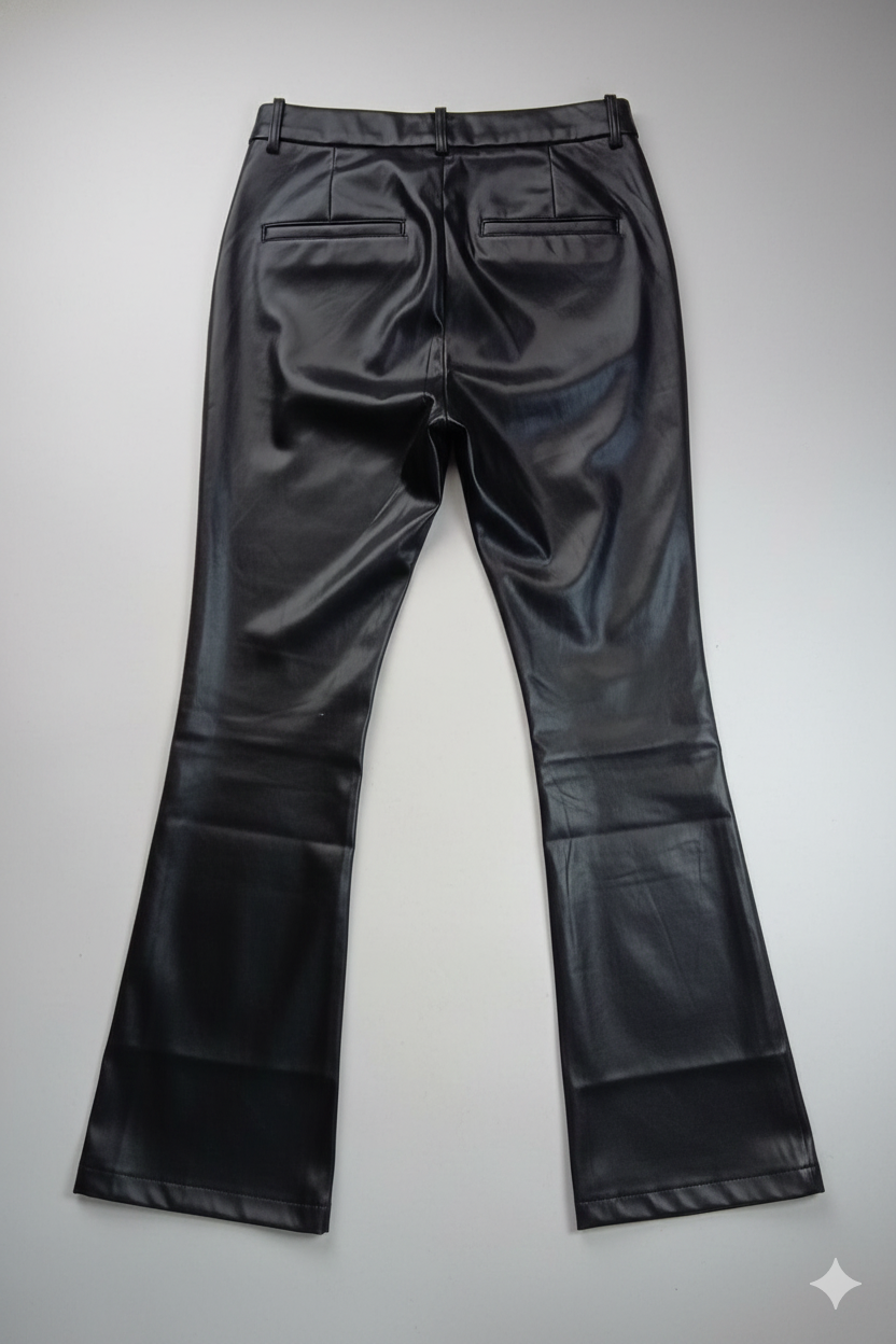 Pantalón Leather Chic