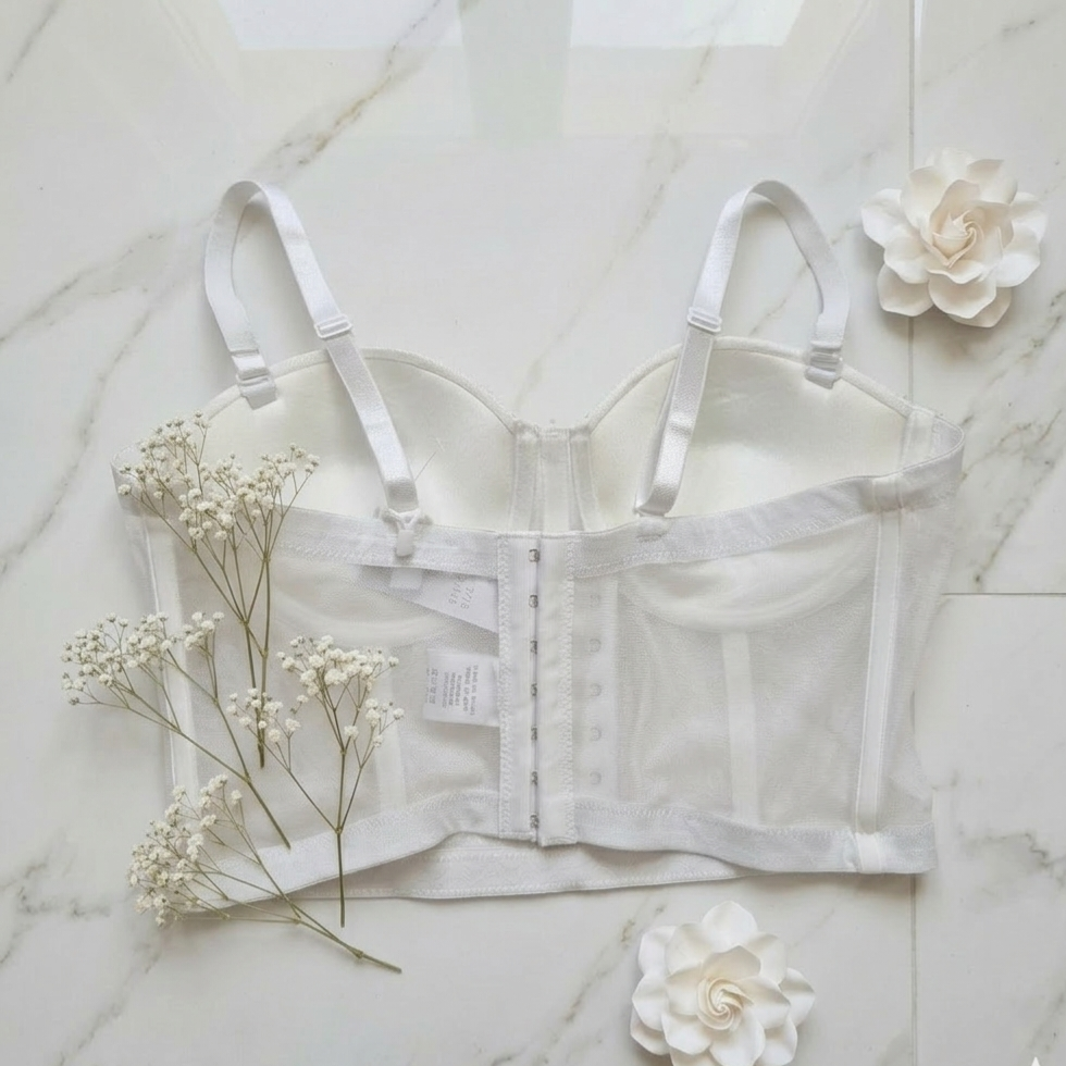 Corset "Crystal Bright" – Transparencias y Detalles de Cristal