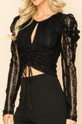 Blusa "Midnight Lace" con Drapeado Central y Mangas de Volumen