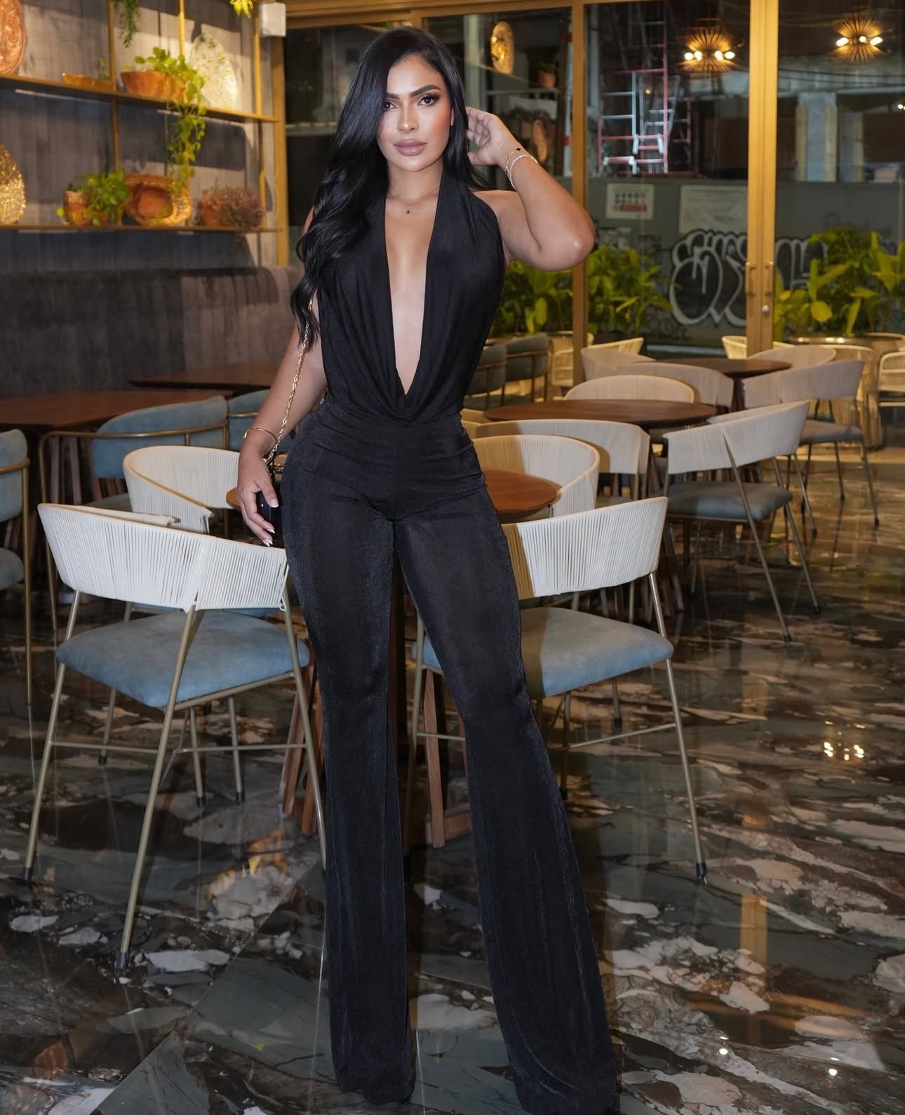 Enterizo "Drape Goddess" – Escote Profundo y Espalda Descubierta