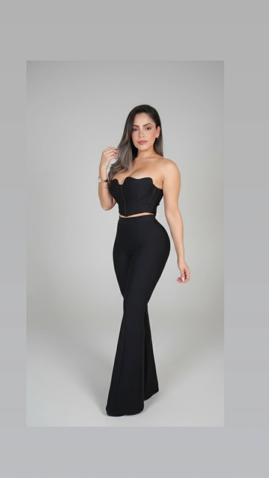 Set "Night Out" – Top Corset y Pantalón Flare Negro