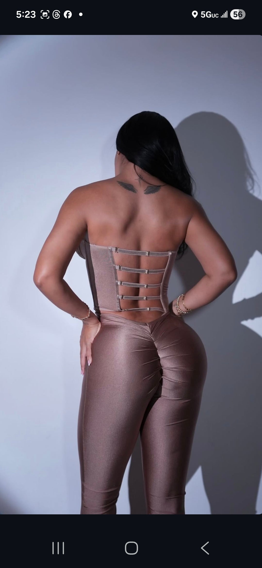 Set "Sculpt & Glow" – Corset Estructurado y Pantalón Flare